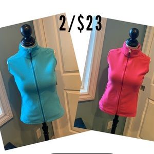 2 Champion Fleece Vests (M)
